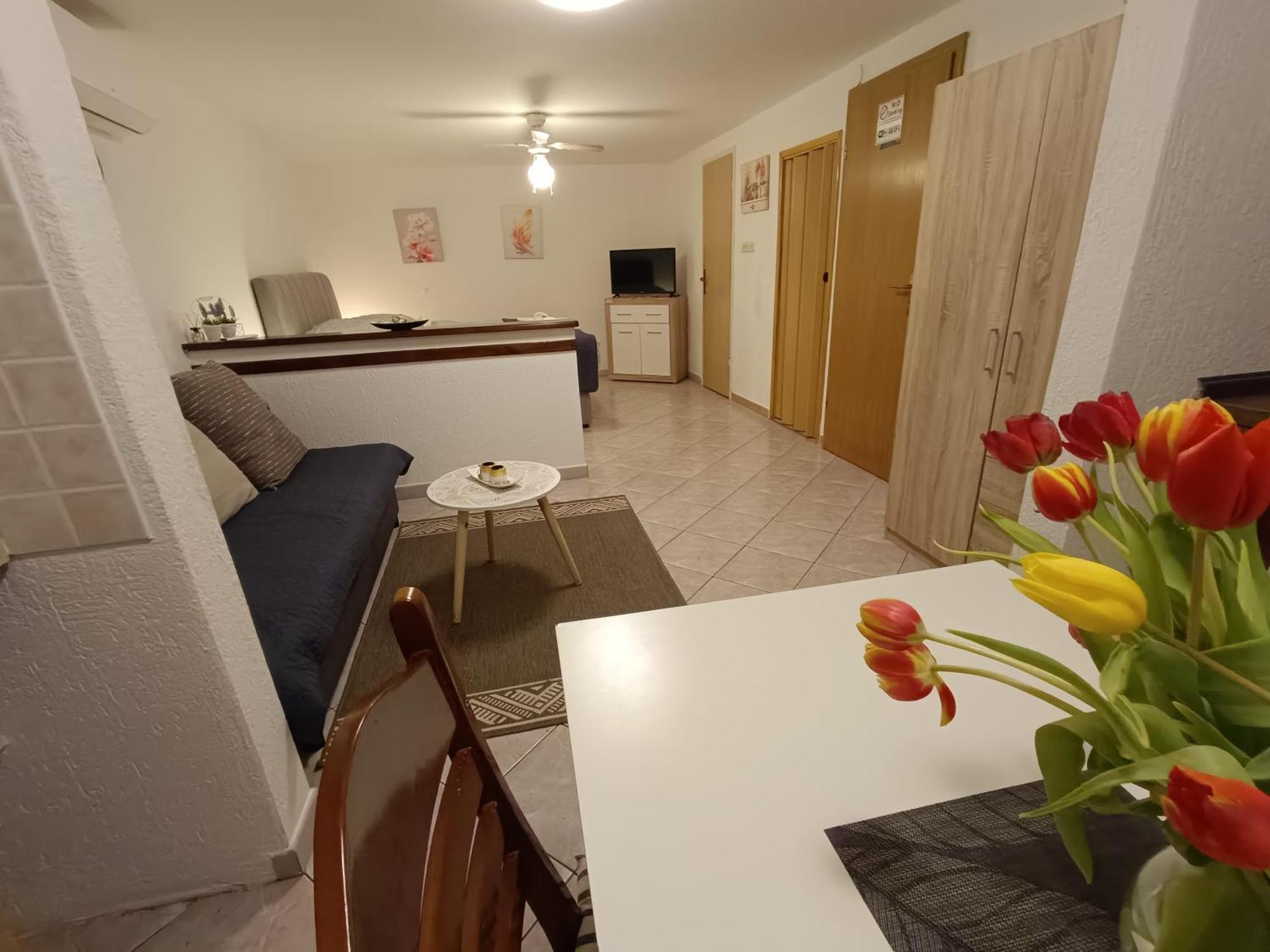 Adria Pearl Appartments 弗尔萨尔 外观 照片